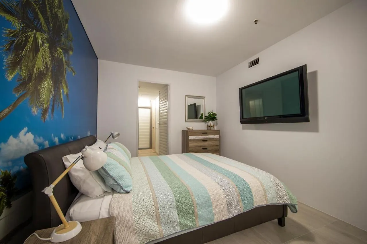 Cairns Waterfront Luxury At Harbourlights Apartment Australia